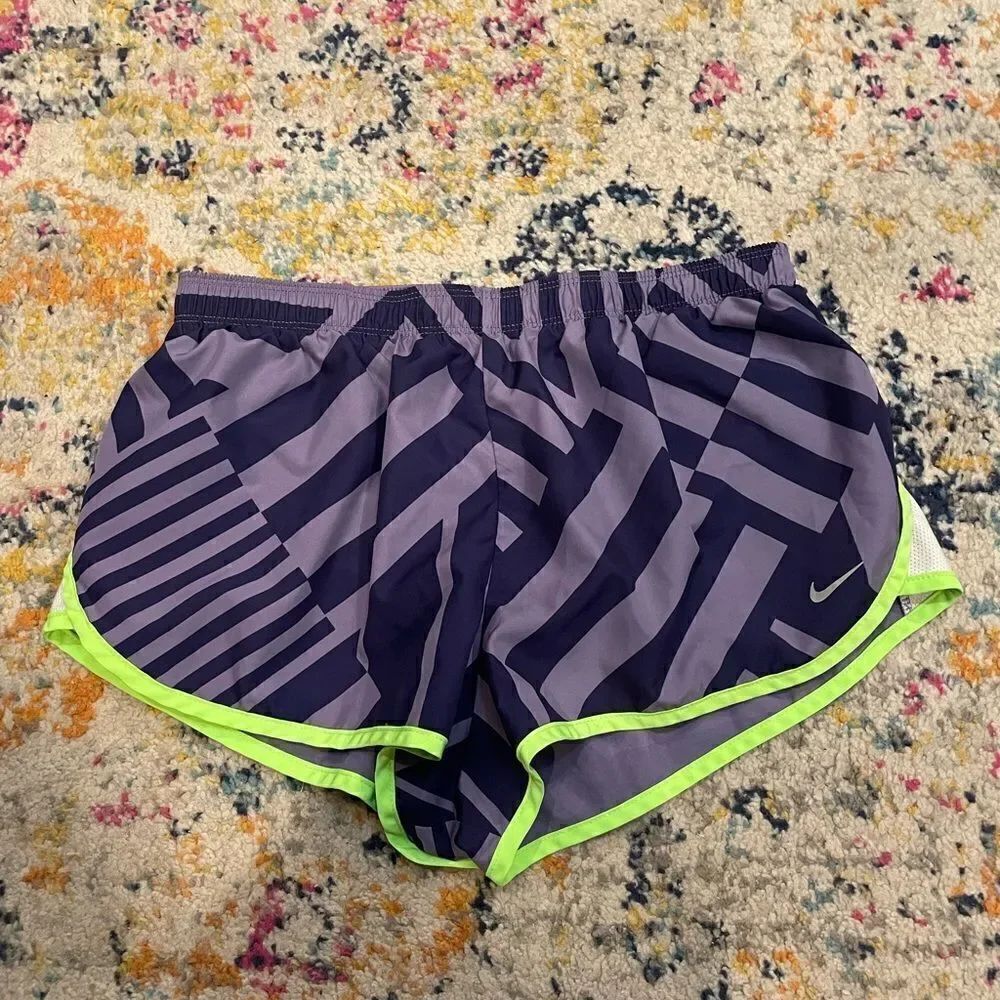 Dri-fit Nike shorts size M